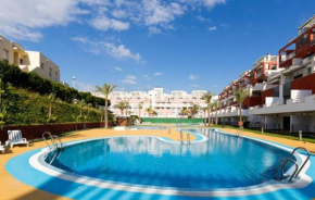 Ático, jacuzzi,piscinas, aire acondicionado garaje